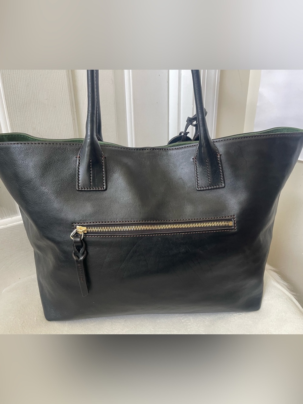 Dooney & Bourke  Russel Florentine leather Tote - Picture 14 of 15